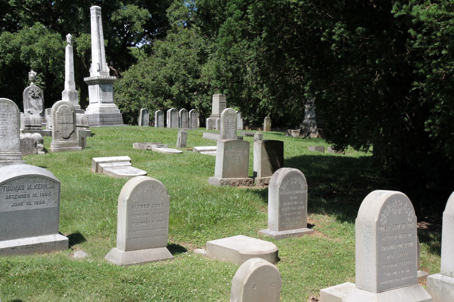John Redman Coxe's tomb,Woodland Cemetery, Philadelphia (2).JPG